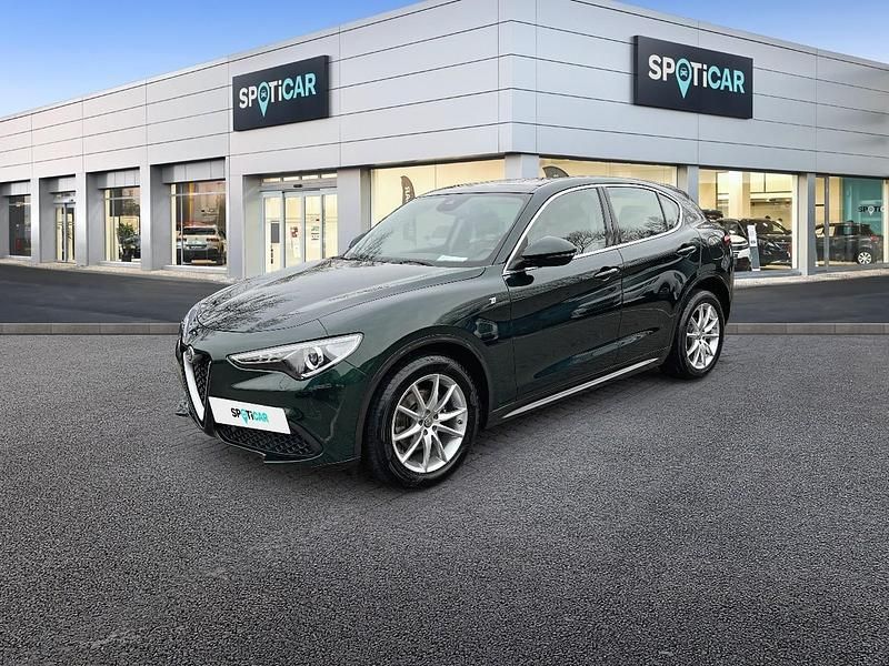 Grün Gebraucht 2021 Alfa Romeo Stelvio Lusso SUV | 29.990 € (Fairer Preis) - Bild 1/1