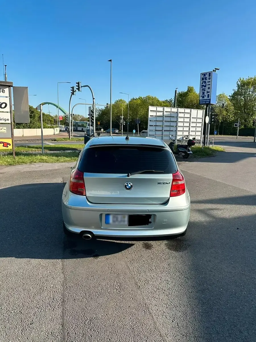 Second-hand BMW 120 177 CP (130 kW) 2007 Gri Hatchback