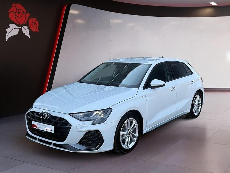 Gebraucht Audi A3 S-Line 150 PS (110 kW) 2025 Gletscherweiß metallic Limousine