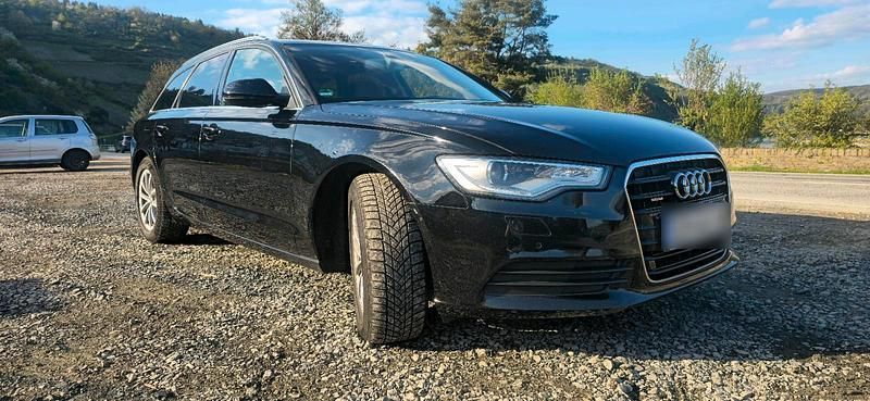 Gebraucht Audi A6 Basis 204 PS (150 kW) 2012 Schwarz Kombi
