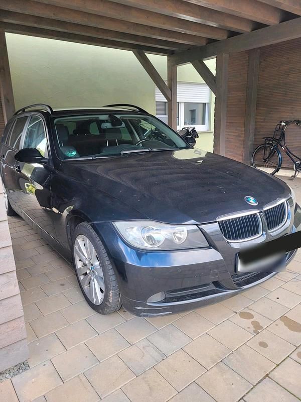 Schwarz Gebraucht 2008 BMW 320 Limousine | 3.990 € (Fairer Preis) - Bild 1/4