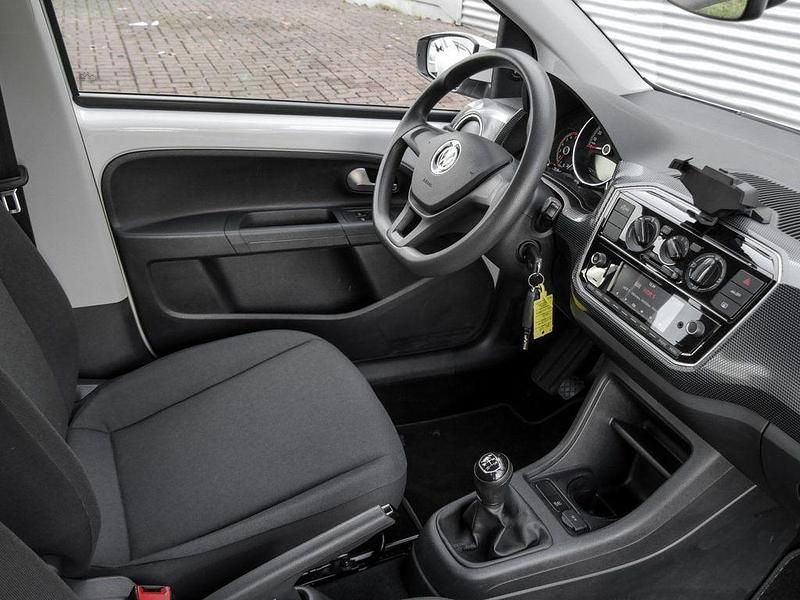 Gebraucht VW up! Move 65 PS (47 kW) 2022 Weiß Kleinwagen