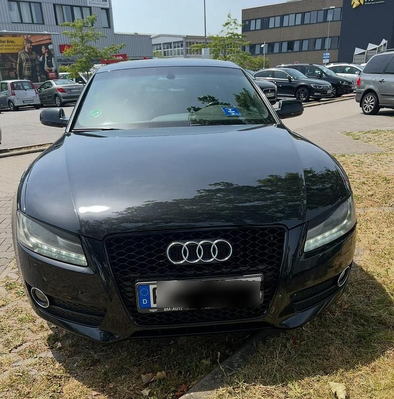 Schwarz Gebraucht 2011 Audi A5 Sportback Coupé | 7.700 € (Guter Preis) - Bild 1/4
