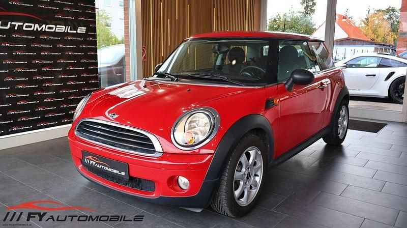 Rot Gebraucht 2009 Mini ONE Kleinwagen | 5.490 € (Fairer Preis) - Bild 1/4