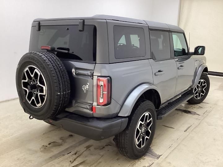 Neu Ford Bronco Outer Banks 334 PS (245 kW) 2026 Grau SUV