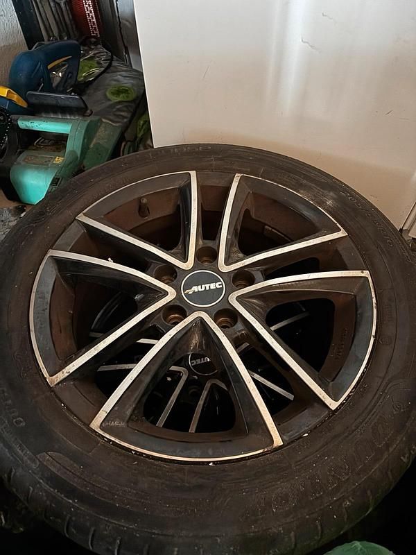 Gebraucht VW Golf VI 105 PS (77 kW) 2011 Blau Kleinwagen