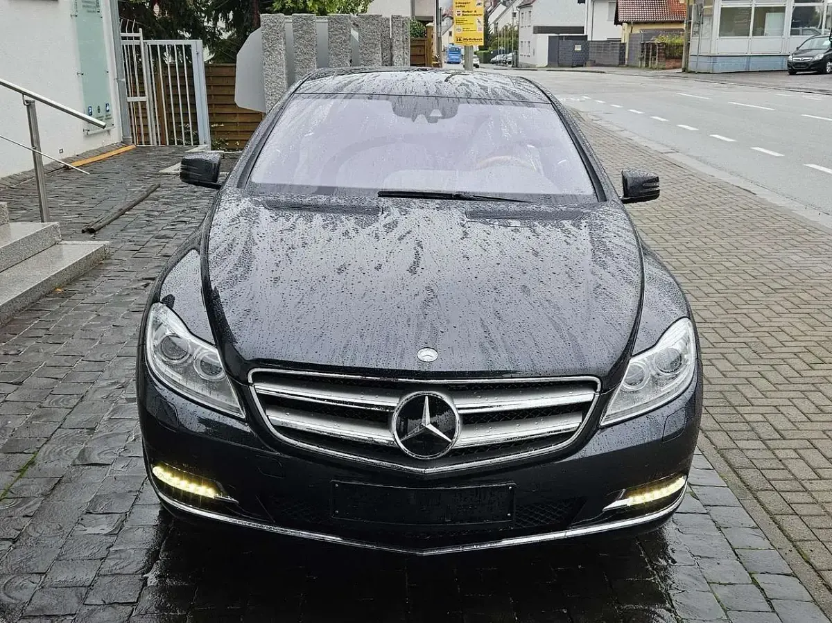 Gebraucht Mercedes CL500 435 PS (319 kW) 2011 Magnetitschwarz  metalliclack Coupé
