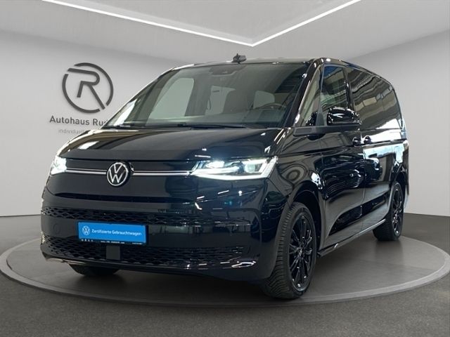 Gebraucht VW Multivan Life 150 PS (110 kW) 2023 Deep black perleffekt Van / Kleinbus