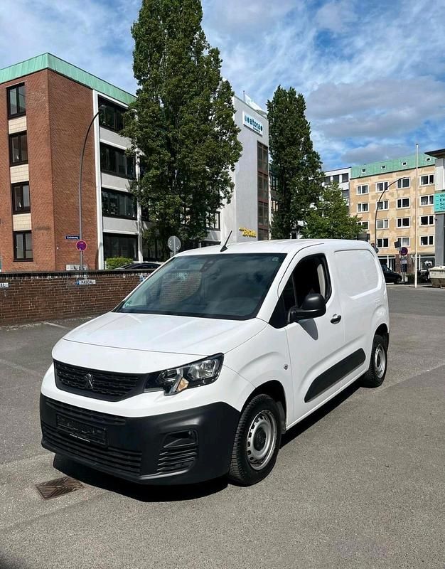 Weiß Gebraucht 2020 Peugeot Partner Van / Kleinbus | 7.900 € (Superpreis) - Bild 1/4