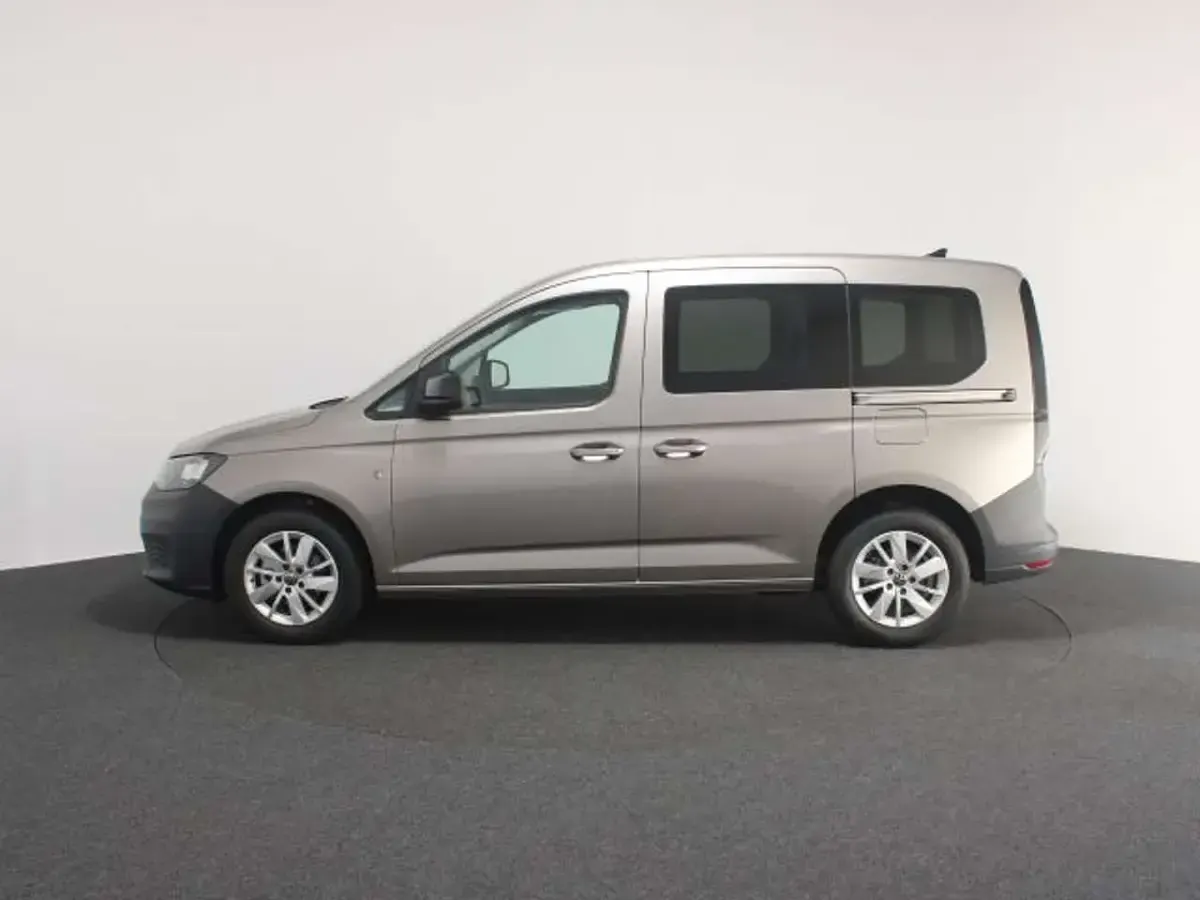 Gebraucht VW Caddy Basis 102 PS (75 kW) 2025 Beige Van / Kleinbus