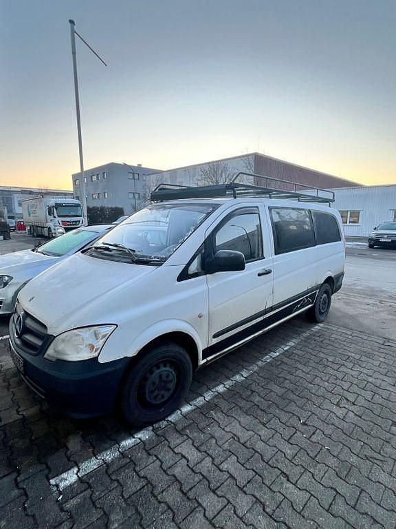 Gebraucht Mercedes Vito 163 PS (119 kW) 2011 Weiß Van