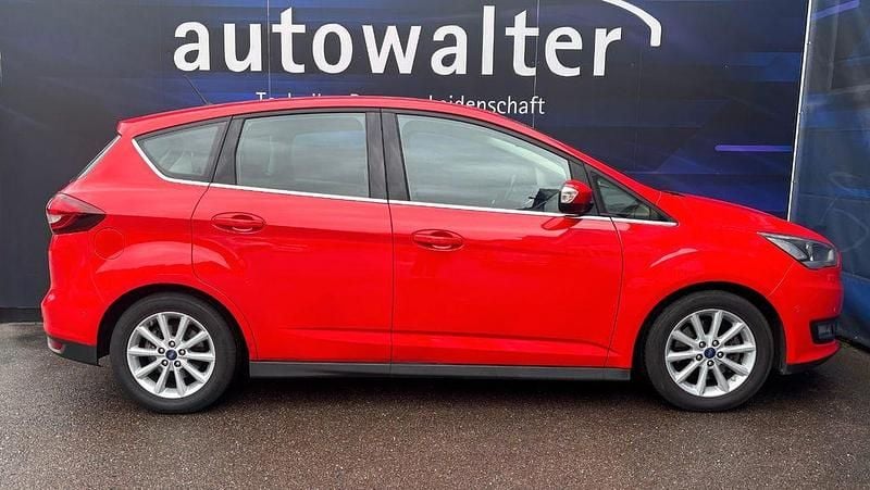 Gebraucht Ford C-MAX Titanium 150 PS (110 kW) 2018 Rot Van / Kleinbus