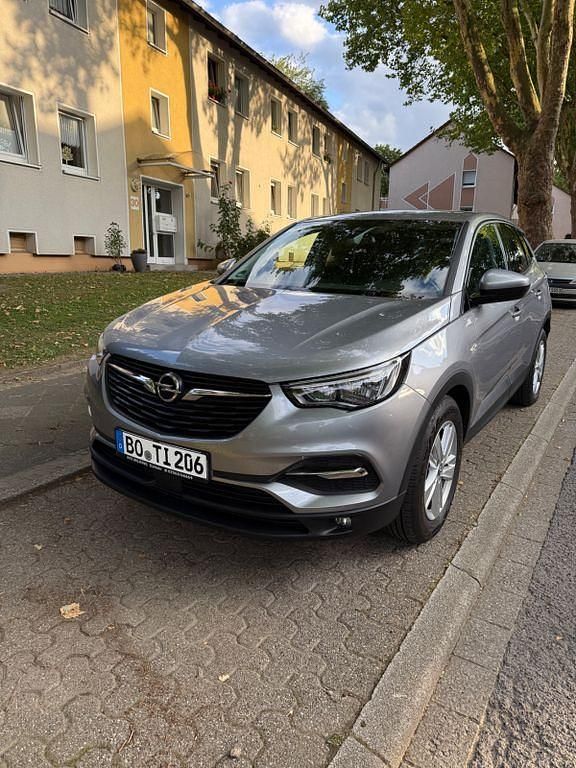 Grau Gebraucht 2019 Opel Grandland X SUV | 13.800 € (Superpreis) - Bild 1/4