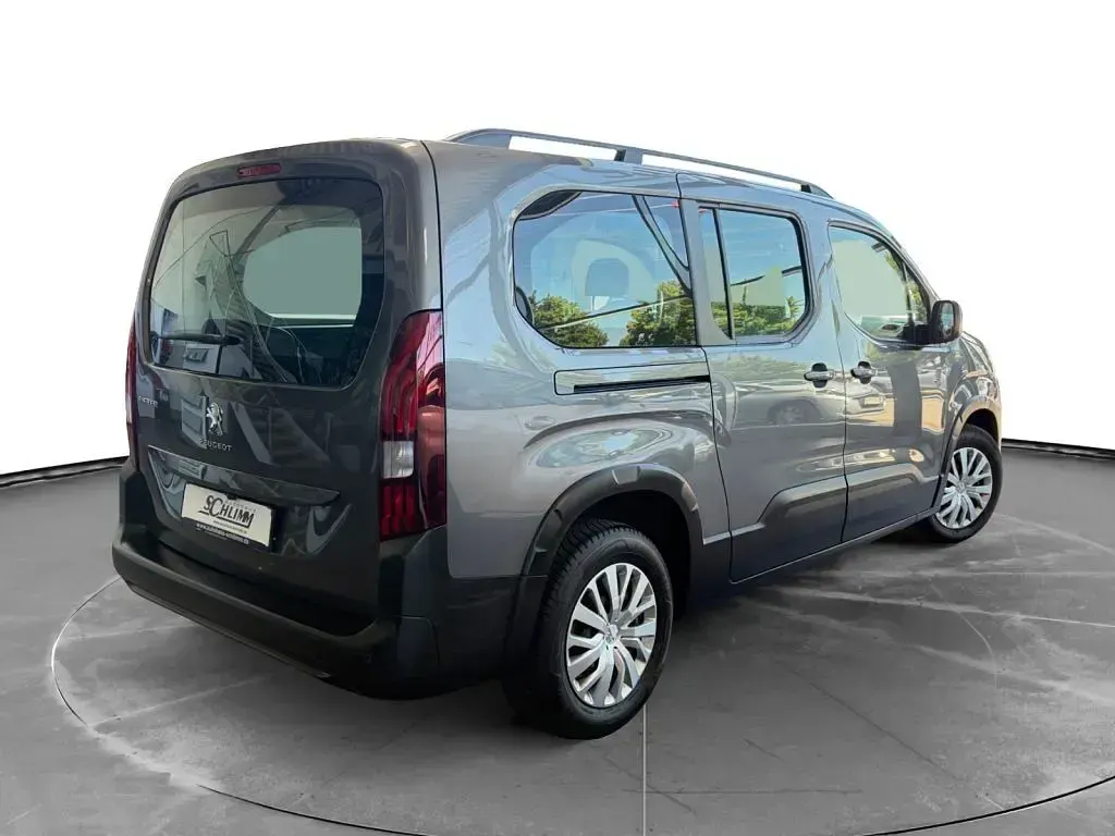 Gebraucht Peugeot Rifter Active 131 PS (96 kW) 2020 Grau Van / Kleinbus