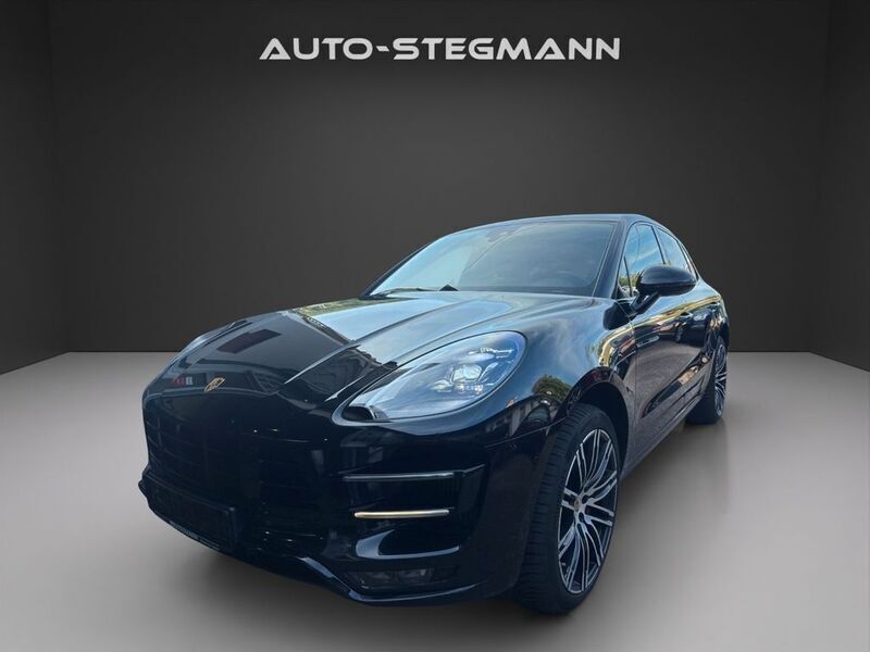Schwarz Gebraucht 2016 Porsche Macan Turbo SUV | 38.900 € (Guter Preis) - Bild 1/4