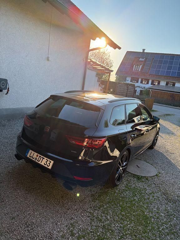 Gebraucht Seat Leon CUPRA 300 PS (220 kW) 2018 Schwarz Limousine