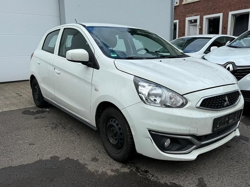 Gebraucht Mitsubishi Space Star 79 PS (58 kW) 2017 Weiß Kleinwagen