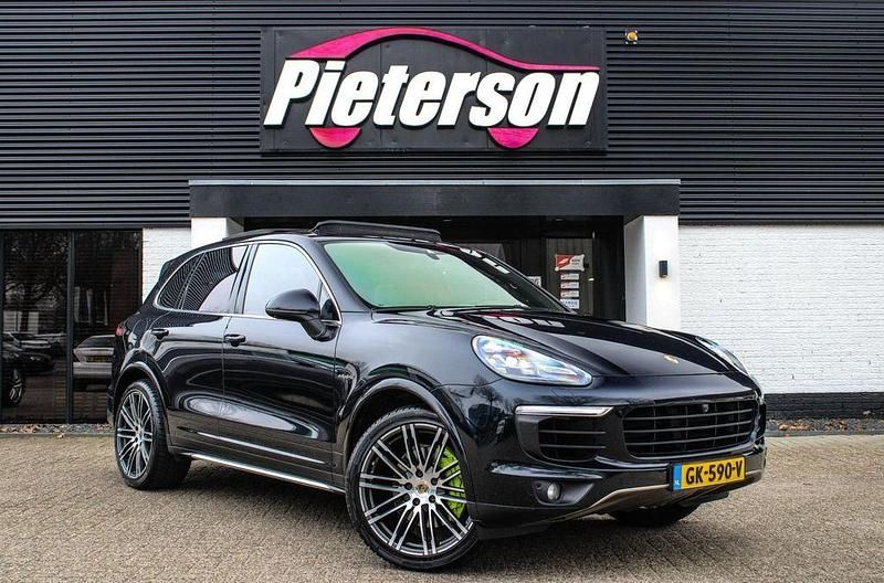 Blau Gebraucht 2015 Porsche Cayenne SUV | 19.999 € (Guter Preis) - Bild 1/4