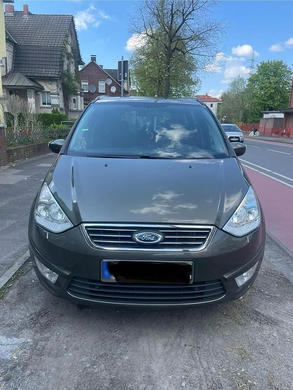 Second-hand Ford Galaxy 163 CP (119 kW) 2014 Andere farben Monovolum
