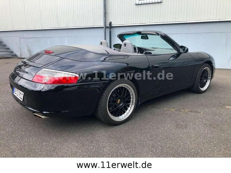 Gebraucht Porsche 911 Carrera 4 Cabriolet 320 PS (235 kW) 2003 Schwarz Cabrio