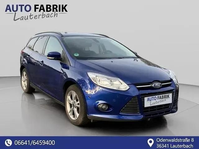 Second-hand Ford Focus SYNC Edition 101 CP (74 kW) 2014 Albastru Break