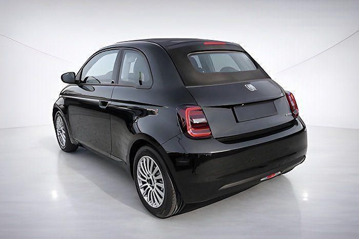 Neu Fiat 500e Red 86 kW (118 PS) 2025 Schwarz Cabrio