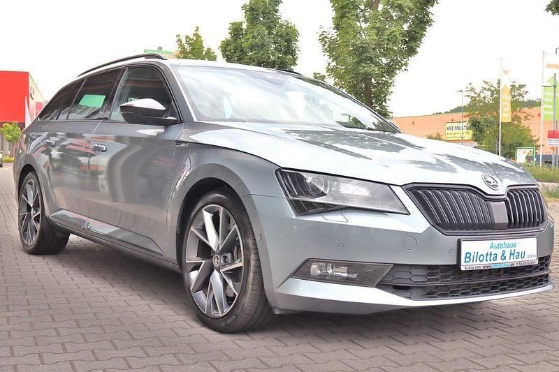Gebraucht Skoda Superb SportLine 280 PS (205 kW) 2018 Grau Kombi