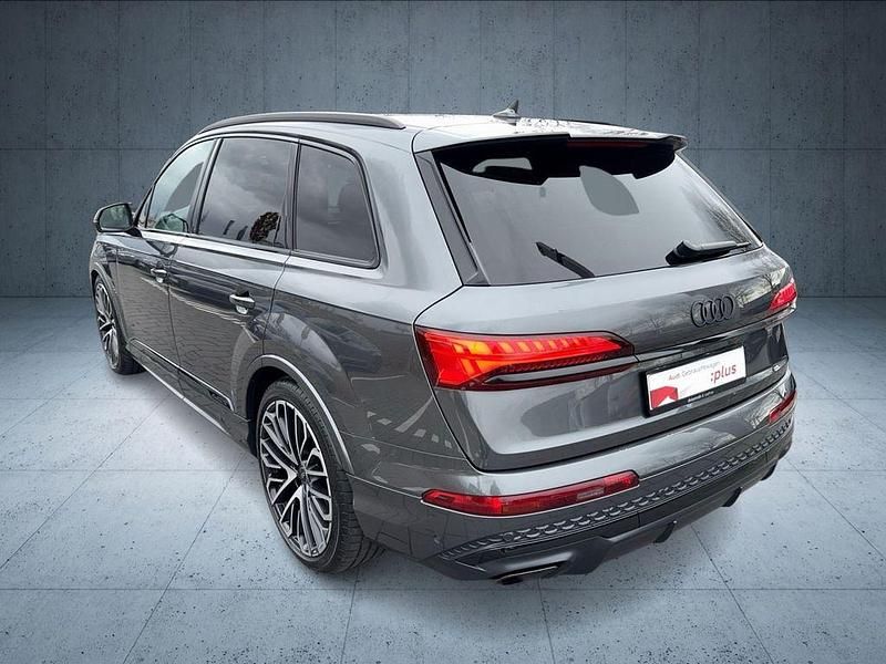 Gebraucht Audi Q7 S-Line 286 PS (210 kW) 2024 Daytonagrau perleffekt SUV