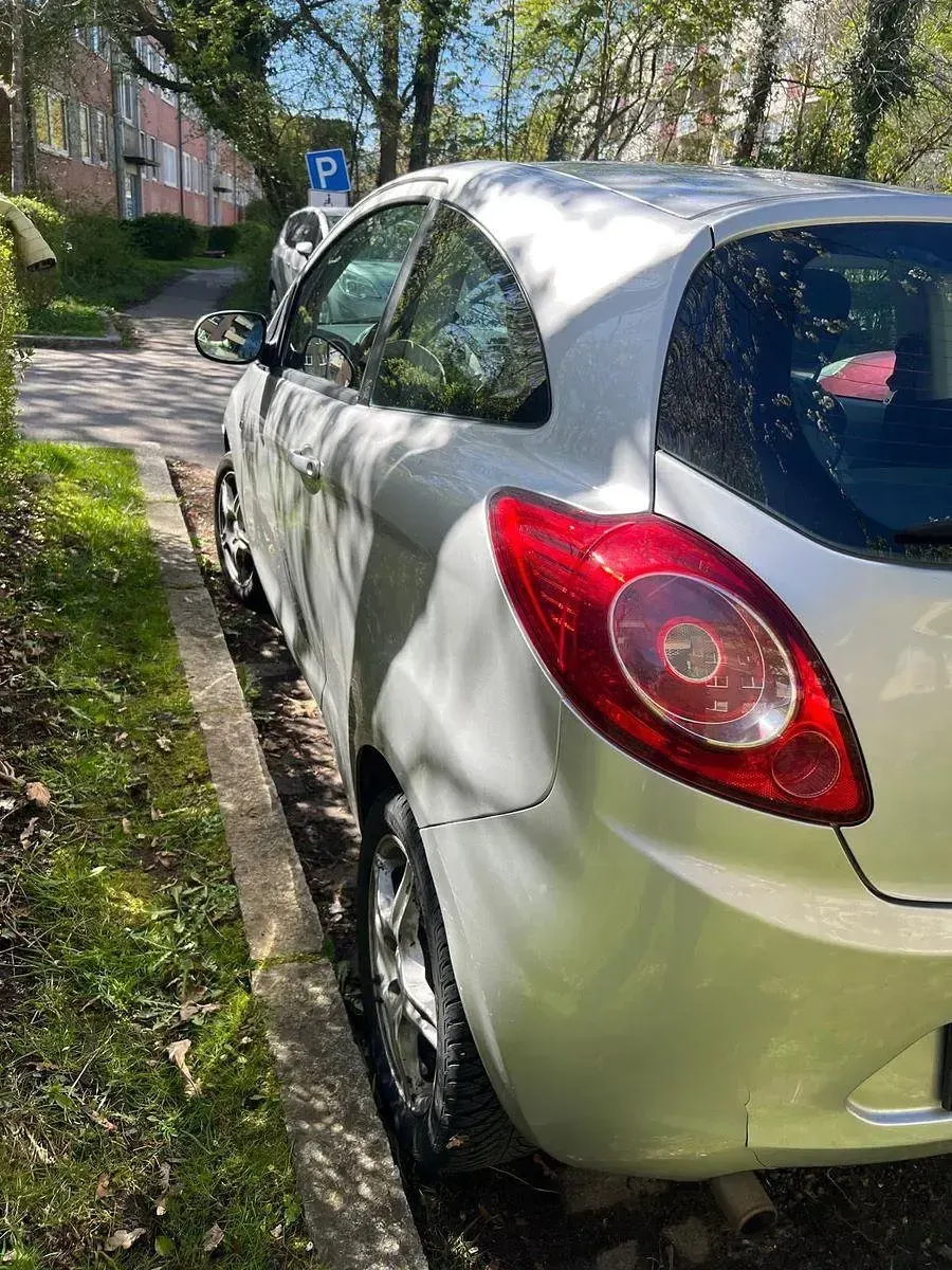 Occasion Ford Ka 69 ch (50 kW) 2014 Gris Citadine