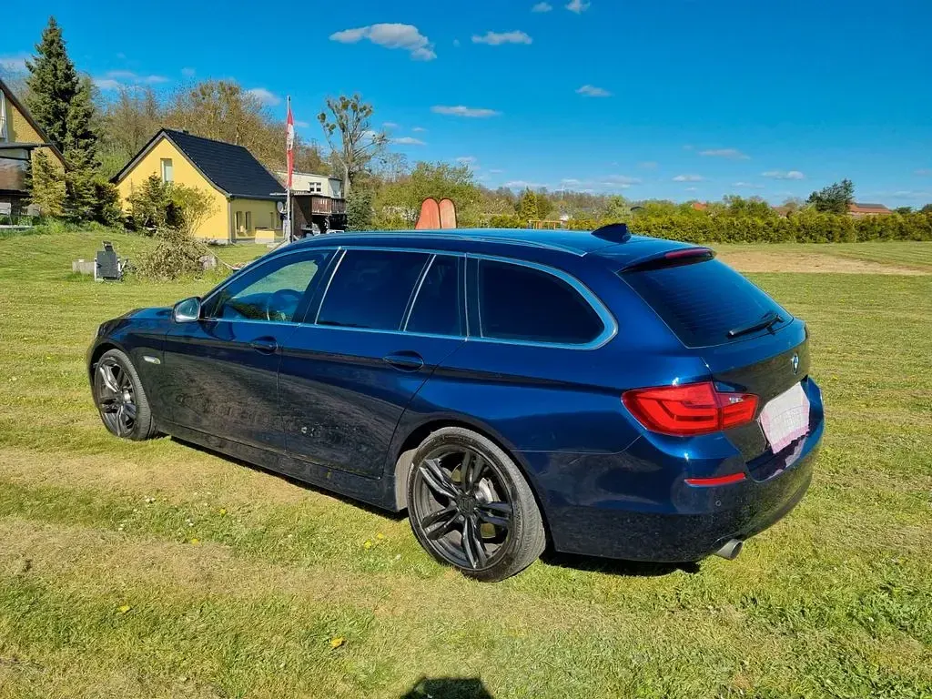 Gebraucht BMW 535 306 PS (225 kW) 2011 Blau Kombi
