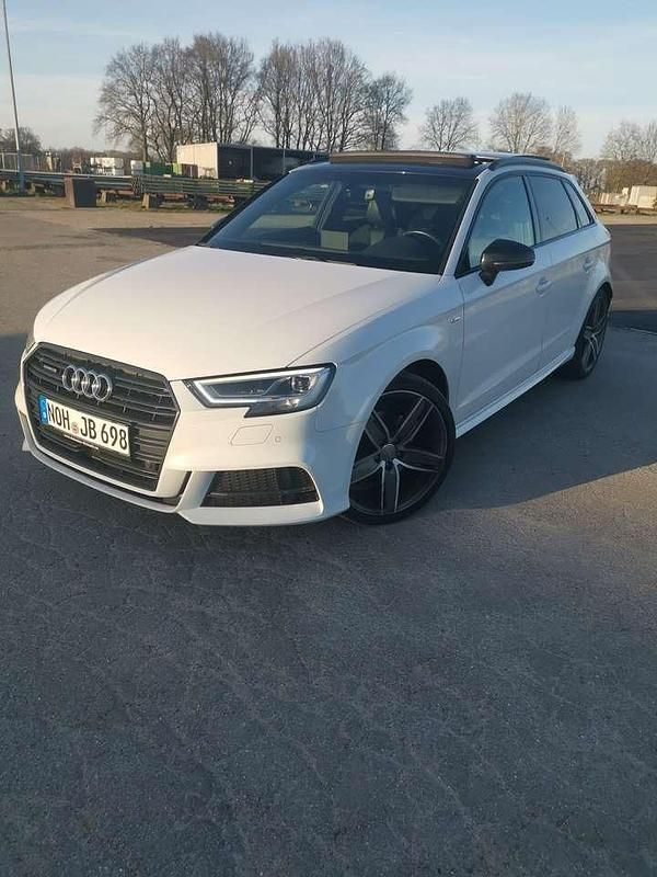 Gebraucht 2017 Audi A3 Sportback S-Line Kombi | 16.950 € (Fairer Preis) - Bild 1/4