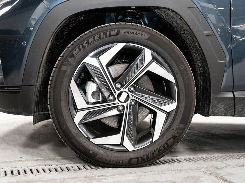 Gebraucht Hyundai Tucson Prime 230 PS (169 kW) 2023 Teal blue / met SUV