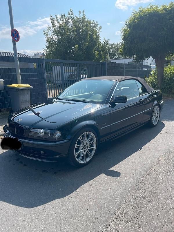 Gebraucht BMW 325 Cabriolet 192 PS (141 kW) 2000 Schwarz Cabrio