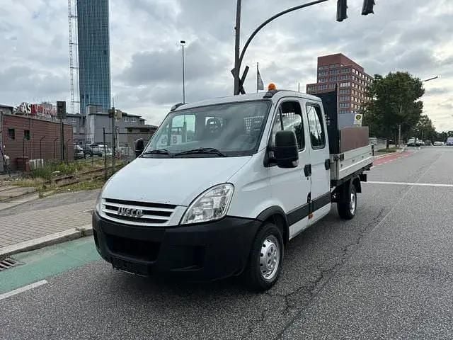 Usata Iveco Daily 85 CV (62 kW) 2009 Bianco