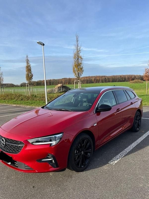 Gebraucht Opel Insignia 122 PS (89 kW) 2020 Rot Kombi