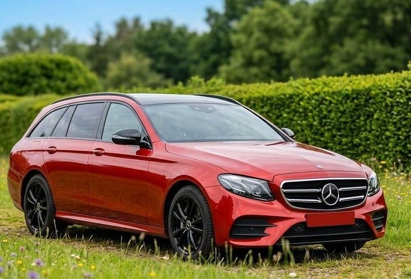 Gebraucht Mercedes E400 AMG 340 PS (250 kW) 2019 Rot Limousine