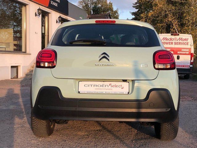 Gebraucht Citroën C3 Feel 68 PS (50 kW) 2019 Grün metallic Kleinwagen