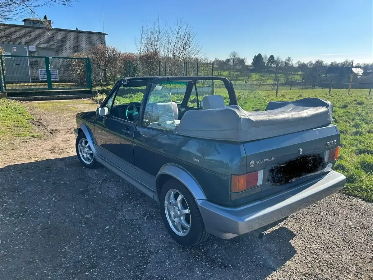 Gebraucht VW Golf Cabriolet 98 PS (72 kW) 1990 Blau Cabrio