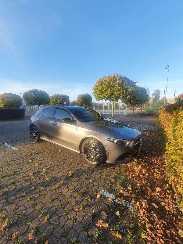 Gebraucht Mercedes A220 Advanced 190 PS (139 kW) 2022 Grau Limousine