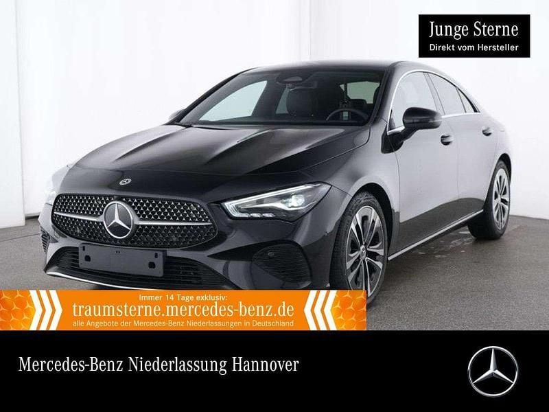 Schwarz Gebraucht 2024 Mercedes CLA180 Progressive Limousine | 31.590 € (Fairer Preis) - Bild 1/3