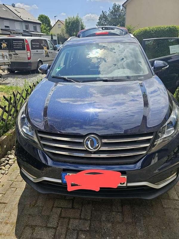 Blau Gebraucht 2019 DFSK Glory 580 SUV | 19.300 € - Bild 1/4