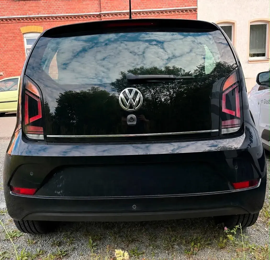 Gebraucht VW up! 60 PS (44 kW) 2018 Schwarz Kleinwagen