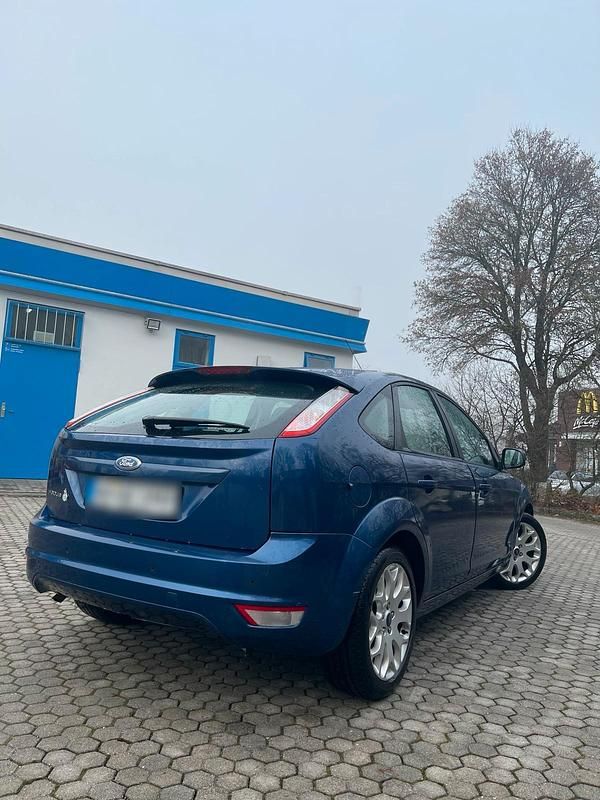 Gebraucht Ford Focus 101 PS (74 kW) 2009 Kleinwagen
