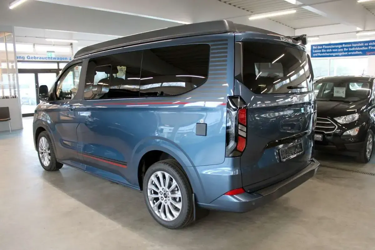 Neu Ford Transit Custom Titanium 170 PS (125 kW) 2026 Blau Van / Kleinbus