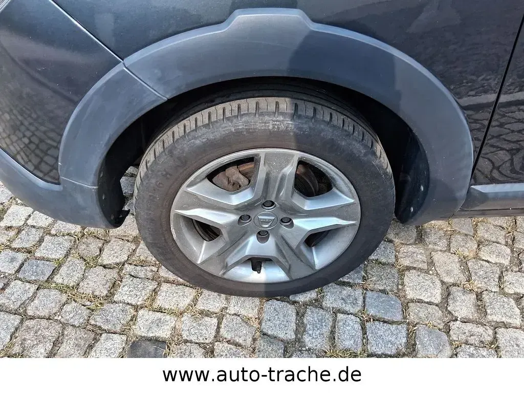 Gebraucht Dacia Dokker Ambiance 102 PS (75 kW) 2018 Grau Van / Kleinbus