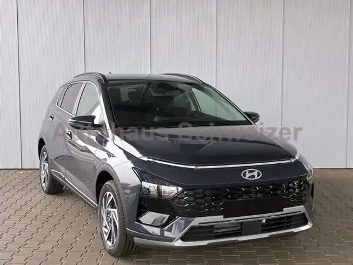 Neu Hyundai Bayon Premium 101 PS (74 kW) 2026 Aurora grey / met SUV