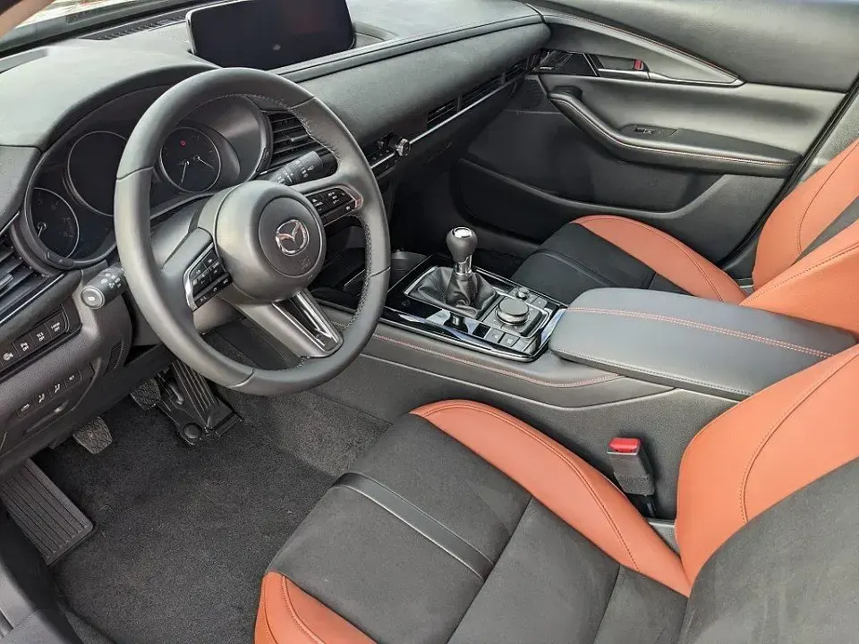 Neu Mazda CX-30 Nagisa 140 PS (102 kW) 2026 Rot SUV