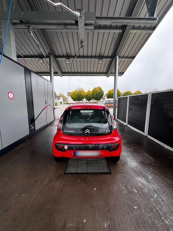 Gebraucht Citroën C1 68 PS (50 kW) 2012 Rot Kleinwagen