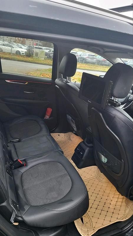Gebraucht BMW 220 190 PS (139 kW) 2018 Schwarz Kombi