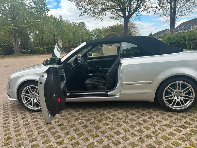 Gebraucht Audi A4 Cabriolet Comfort 200 PS (147 kW) 2009 Silber Cabrio